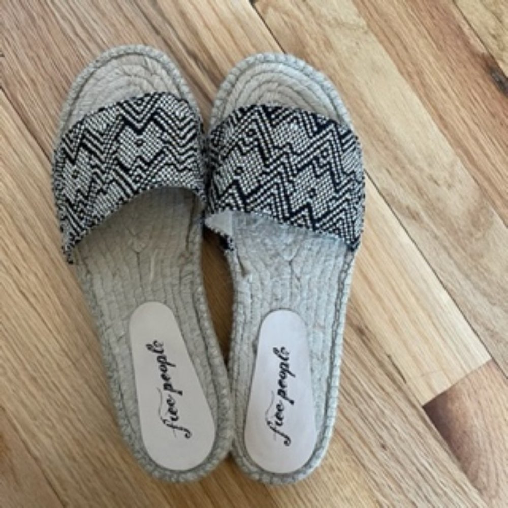 Free People Beach Front Espadrille Sandal Black 40